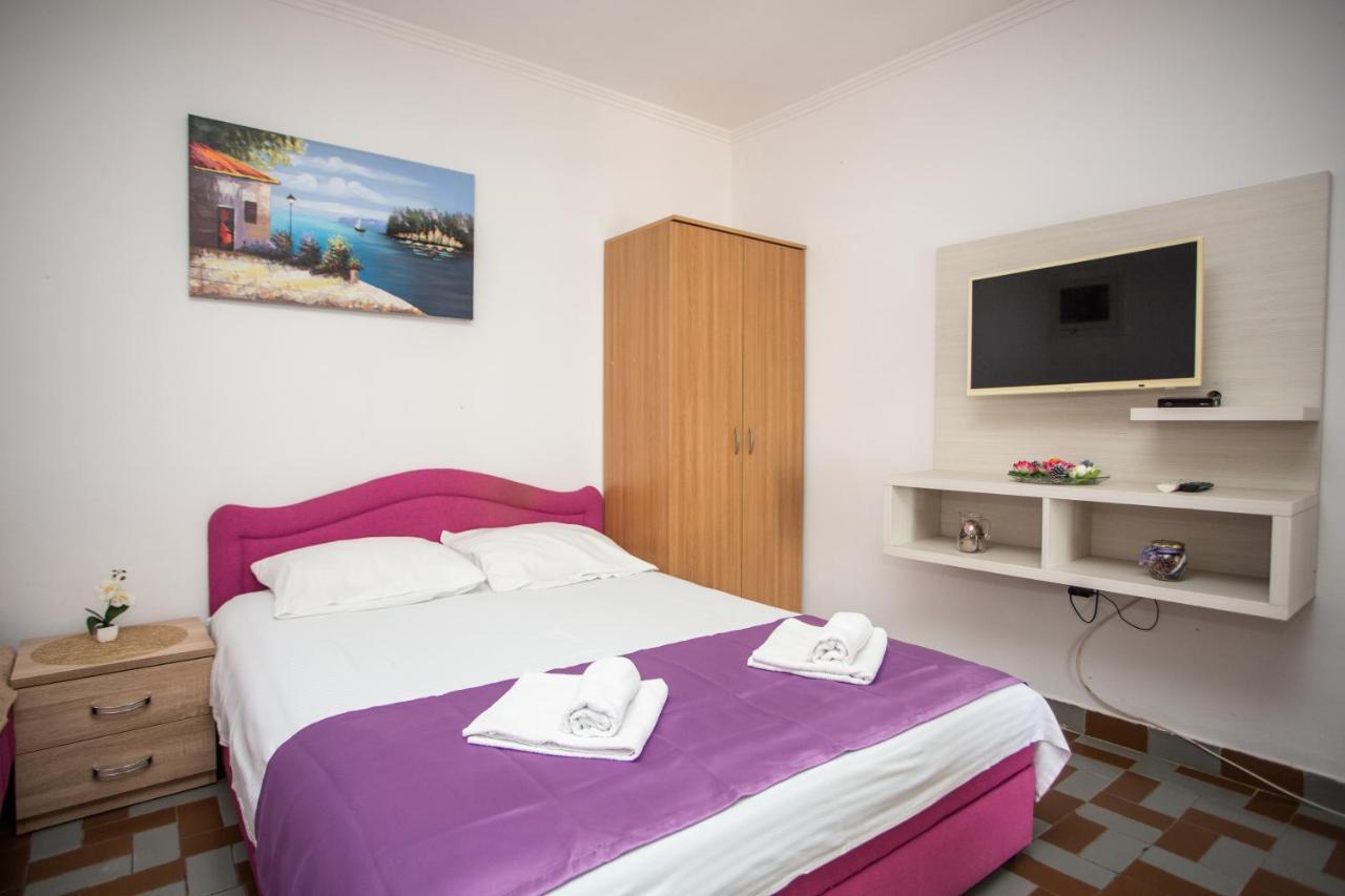 Apartments Jelena Ulcinj Ngoại thất bức ảnh