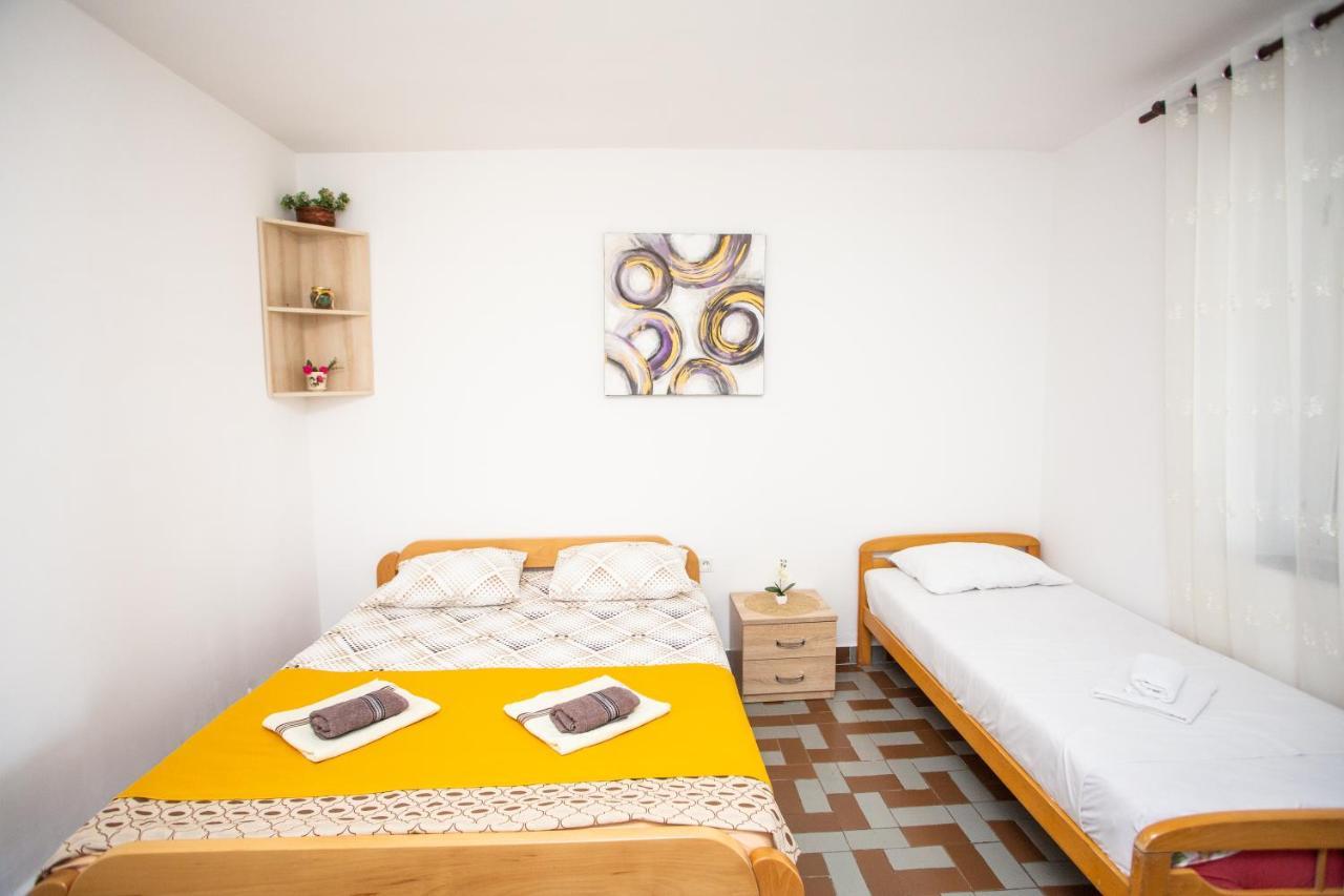 Apartments Jelena Ulcinj Ngoại thất bức ảnh